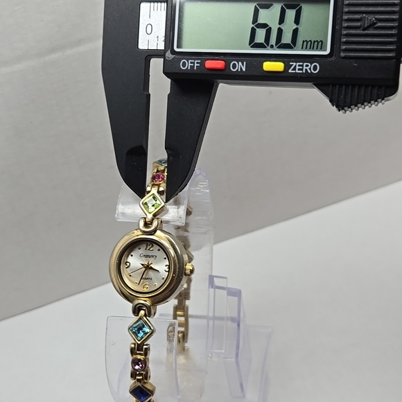 Gramercy Womens Gold Tone Multicolor Gemstone Bracelet Quartz Watch New Battery - Picture 5 of 9